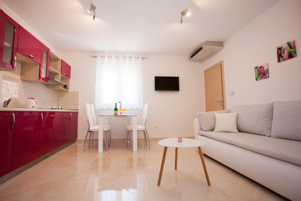 Apartments Mia 巴什卡沃达 外观 照片