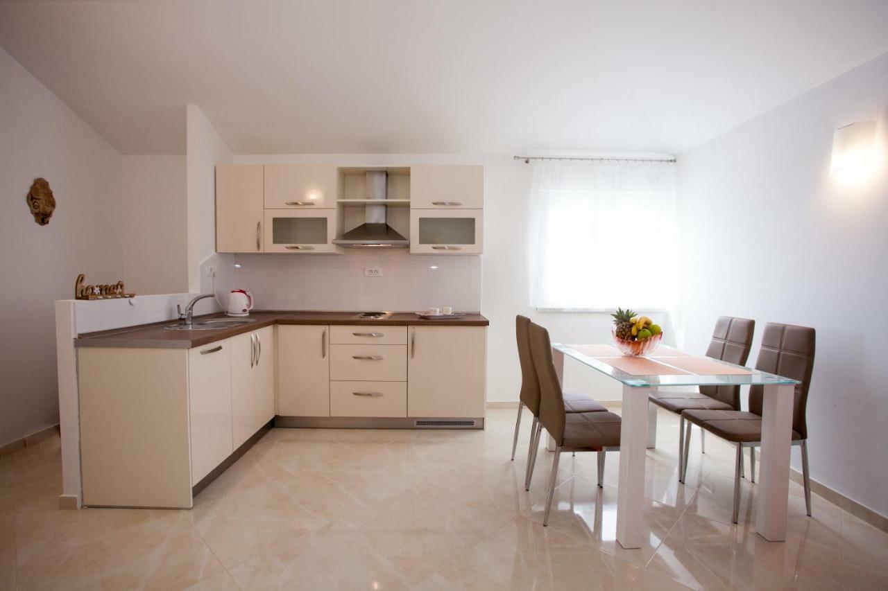Apartments Mia 巴什卡沃达 外观 照片