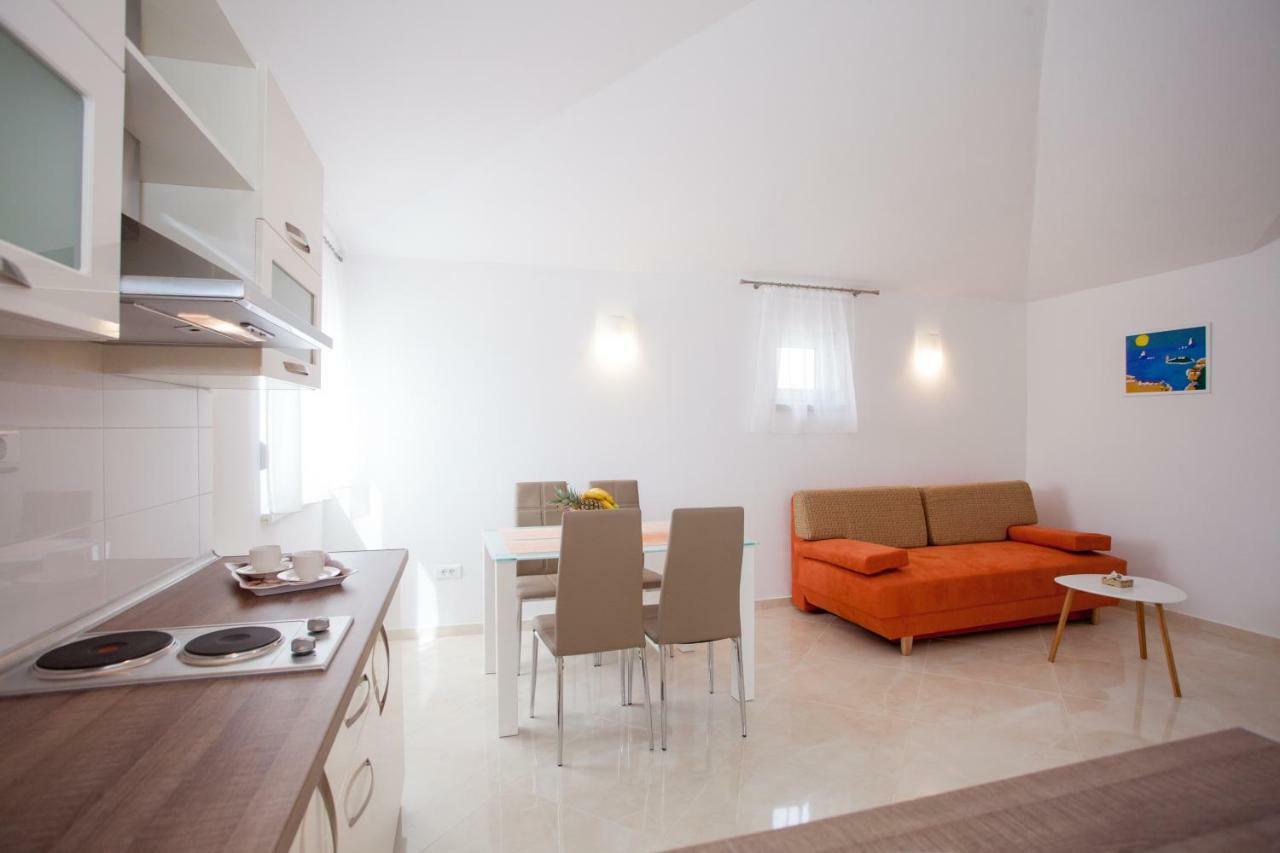 Apartments Mia 巴什卡沃达 外观 照片